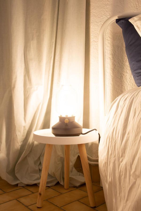 Petit Studio Secret - Coeur De Provence - 4 Personnes Volx エクステリア 写真